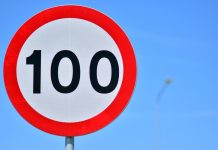 Maksymalnie 100 km/h na niemieckich autostradach: Wezwanie do tymczasowego ograniczenia prędkości