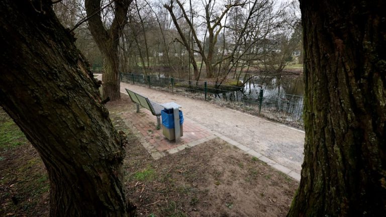 Herne: Matka z niemowlęciem zaatakowana przez rasistę