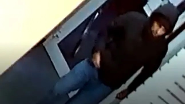 2500 euro nagrody: Niemiecka policja prosi o pomoc w ujęciu podejrzanego o przestępstwo seksualne