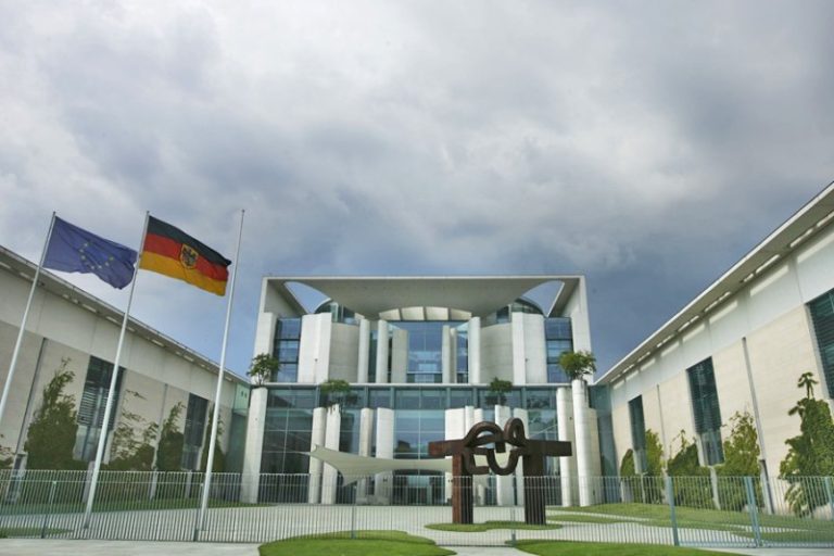 Rząd niemiecki ostrzega przed rosyjską dezinformacją