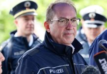 Niemcy: Paralizatory dla policji w walce z przemocą nożową – Dobrindt przedstawia plan
