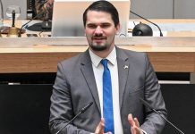 Berliński polityk AfD wywołał skandal podczas Dnia Pamięci o Holokauście