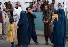 Niemcy chcą płacić przestępcom z Afganistanu, aby móc ich szybciej deportować