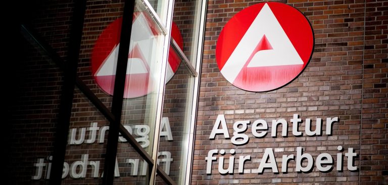 Reforma Bürgergeld i Elterngeld w Niemczech – koniec hojnego systemu socjalnego?