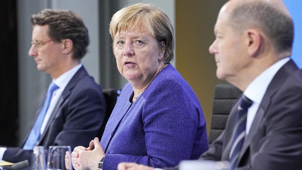 Wotum nieufności wobec kanclerza Scholza – Angela Merkel wraca tymczasowo na stanowisko kanclerz Niemiec!