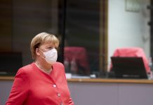 Angela Merkel reaguje na falę krytyki: Kanclerz Niemiec rezygnuje z urzędu w trybie natychmiastowym!