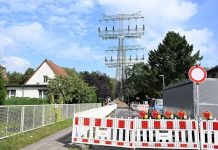 Berlin po podpaleniu słupów energetycznych: mieszkańcy proszeni o ograniczenie zużycia energii