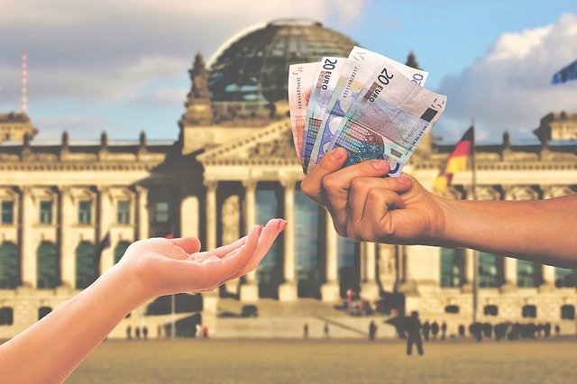 Niemiecki rząd chce w 2021 r. podwyższyć Kindergeld i kwotę wolną od podatku na dzieci!