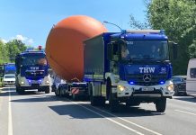 Niemcy: Dwutonowa kula oderwała się z instalacji i stoczyła przez miasto – policja szuka sprawców