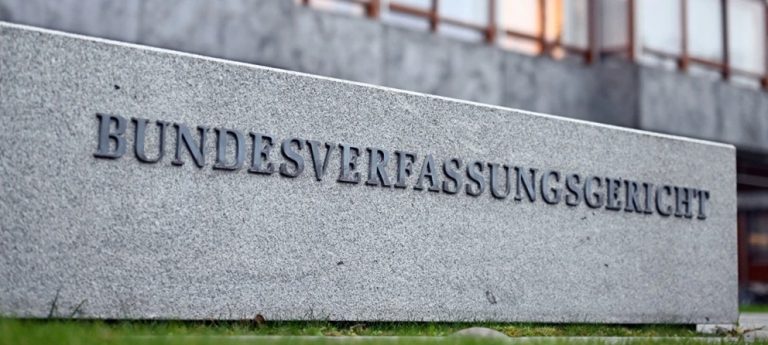 Niemcy: Historyczny wyrok z Karlsruhe. Deportacje będą jeszcze trudniejsze