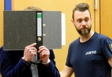 Policjant z Hesji oskarżony o współpracę z gangiem narkotykowym. Chodzi o handel marihuaną wartą 8 milionów euro