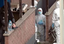 Brutalne zabójstwo w Niemczech: 36-latek dźgnięty nożem w piwnicy swojego domu