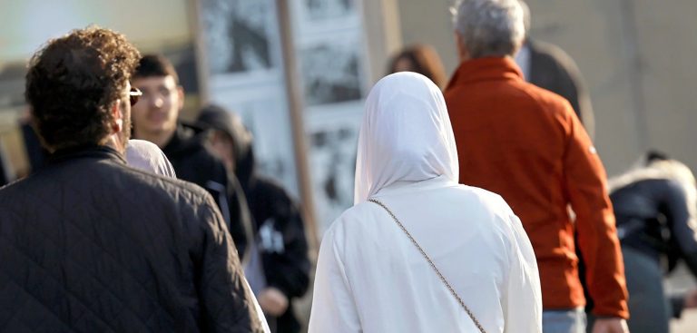 Niemcy bardziej martwią się prawicowym ekstremizmem niż imigranci