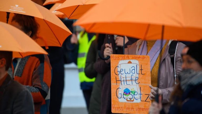 Bundestag głosuje za większą ochroną dla kobiet
