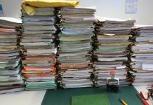 Alarmujące dane: Niemieckie sądy nie nadążają z rozpatrywaniem spraw – niemal milion nierozstrzygniętych postępowań