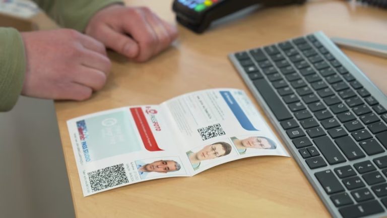 Niemcy: Ważne zmiany dla obywateli od maja 2025. Nowe przepisy dotyczące urlopów rodzicielskich, odpadów i dokumentów