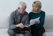 Biedny emeryt otrzymał w prezencie 200 euro – ostra reakcja niemieckiego urzędu!