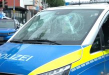 Niemcy: Brutalny atak na ulicy! 40-latek z metalowym prętem ruszył na ludzi – policja otworzyła ogień