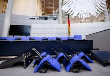 Niemcy: Bundestag mimo cięć przyznaje sobie potajemnie miliony euro