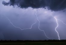 Niemcy: w najbliższych dniach istnieje zagrożenie burzami i tornadami