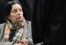 U byłej posłanki AfD znaleziono broń i 60 pustych kart szczepień