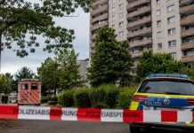 14-latka wyrzuciła noworodka z ósmego piętra. Wstrząsające odkrycie w Berlinie