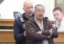 Szokujący proces w Niemczech. Syryjski uchodźca oskarżony o torturowanie i zabicie 70 osób