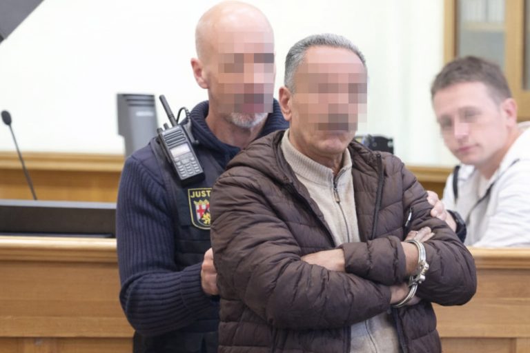 Szokujący proces w Niemczech. Syryjski uchodźca oskarżony o torturowanie i zabicie 70 osób