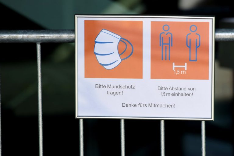 Oto jakie obostrzenia planują wprowadzić kraje związkowe Niemiec dla niezaszczepionych przeciwko COVID-19