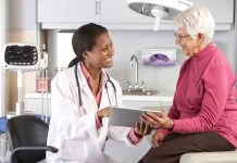 Niemcy: Pacjenci kas chorych czekają średnio 42 dni na wizytę u specjalisty. System nie działa mimo milionowych nakładów