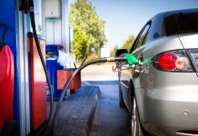 Niemcy: gwałtowny wzrost cen paliw wywołuje polityczny spór. Eksperci krytykują „rabat paliwowy”