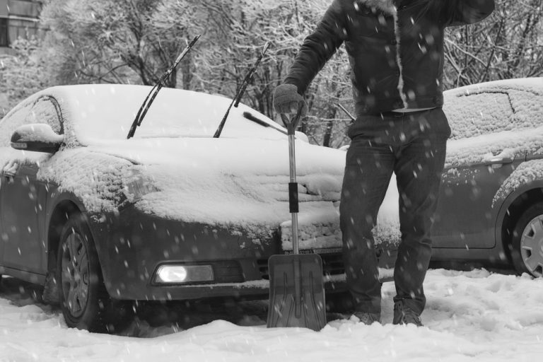 Niemcy: Toyota wyłącza ogrzewanie zimą. Ponad 100 tys. kierowców straciło funkcję komfortu