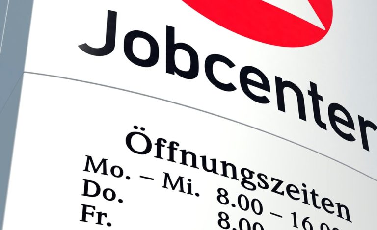 Odbiorczyni Bürgergeld skarży się: Atak paniki z powodu wizyty urzędników Jobcenter