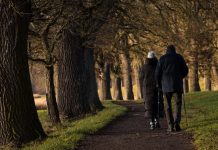 Niemiecki socjal pęka w szwach! Szokujące dane o „emeryturach” dla cudzoziemców.