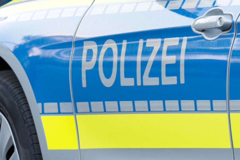 Niemcy: Policja poszukuje podejrzanego o „południowym wyglądzie”, ale nie ujawnia szczegółów przestępstwa