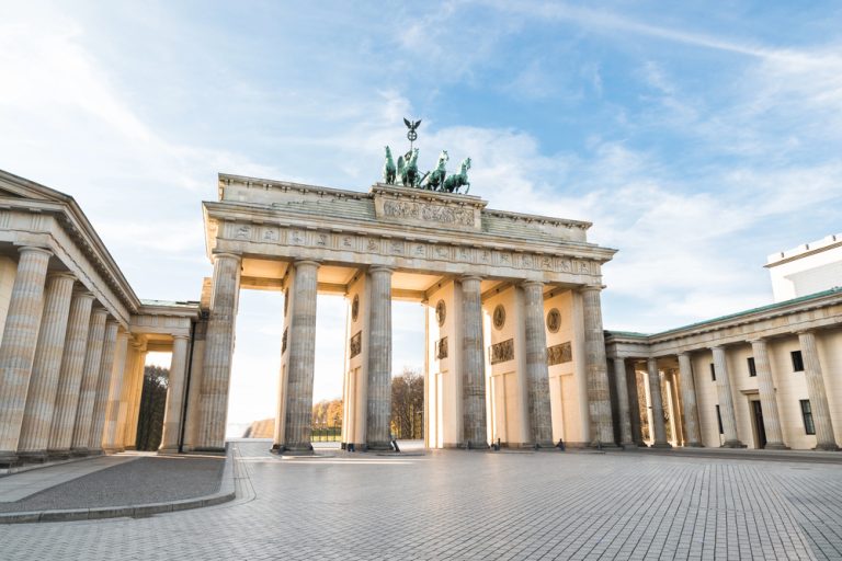 Berlin bez samochodów? Kontrowersyjny pomysł i wyjątki dla polityków