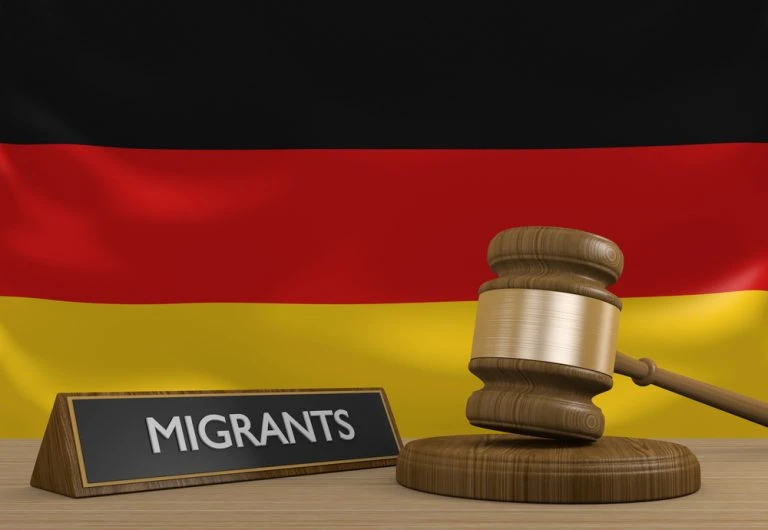 Niemcy: Deportowany student z Iraku wrócił do Stuttgartu