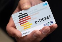 Zaoszczędź do 106 euro miesięcznie z Deutschland-Ticket! Tłumaczymy w jaki sposób