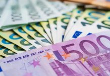 Niemieckie Ministerstwo Finansów wyrzuciło 35 milionów euro w błoto: zakupiono 17 000 bezużytecznych smartfonów