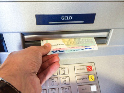 Niemiecki bankomat – przydatne komendy
