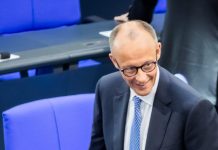 Niemcy: Friedrich Merz wybrany kanclerzem w drugim głosowaniu – historyczny precedens w Bundestagu