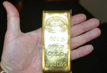 Badenia-Wirtembergia: 29-latek znalazł złoto w remontowanym mieszkaniu. Policja rozwiązała zagadkę skarbu o wartości 135 tysięcy euro