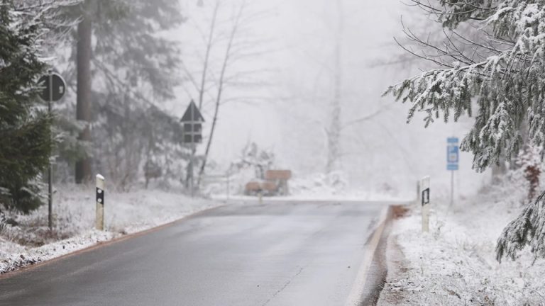 Gołoledź, śnieg i wypadki – Niemcy w zimowym uścisku, temperatury nawet do minus 15°C!