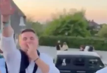 Skandal w Niemczech: Goście imprezy na wyspie Sylt wykrzykiwali rasistowskie hasła!