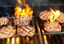 Badenia-Wirtembergia: Mężczyzna grillował na peronie kolejowym