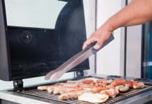 Grillowanie na balkonie w Niemczech: Dowiedz się, czy jest to dozwolone!