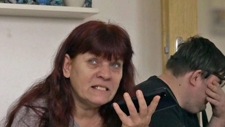 Beneficjentka zasiłku sfrustrowana – „Nie stać Cię na nic”