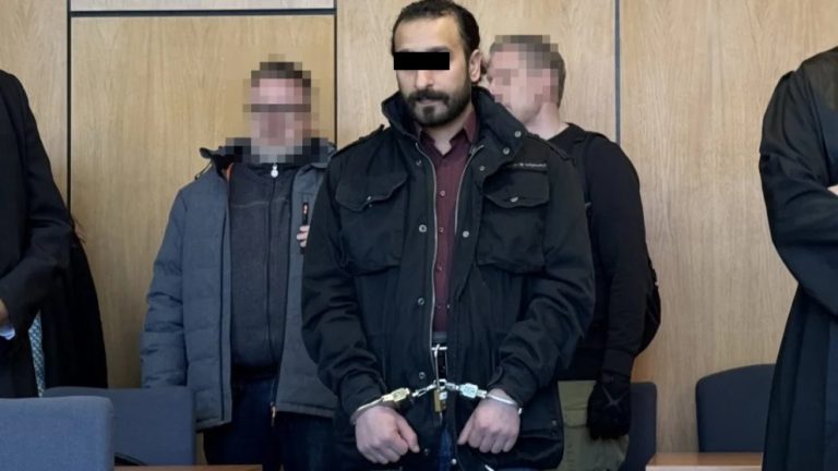 Niemcy: Irakijczyk poderżnął gardło niepełnosprawnej partnerce. Czy niepoczytalność uchroni go przed karą?