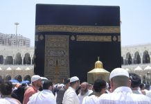 Islamofobia w Niemczech: ponad 900 ataków na muzułmanów i meczety w 2020 roku!