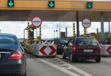 Jak zapłacić za przejazd autostradami A4 i A2 w Polsce? Oto 6 sposobów!